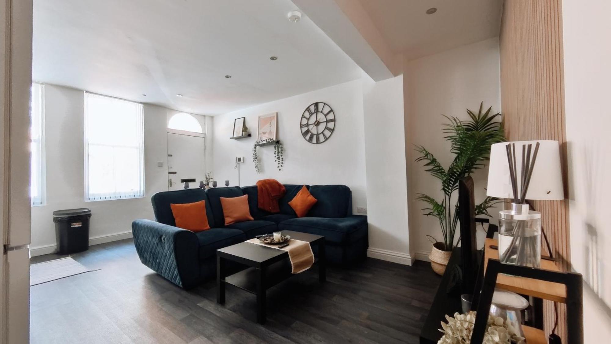 Group Bookings: Up To 30 Guests Across 5 Spacious Flats! Keyless Access Free Wifi & Parking Birmingham Exteriér fotografie