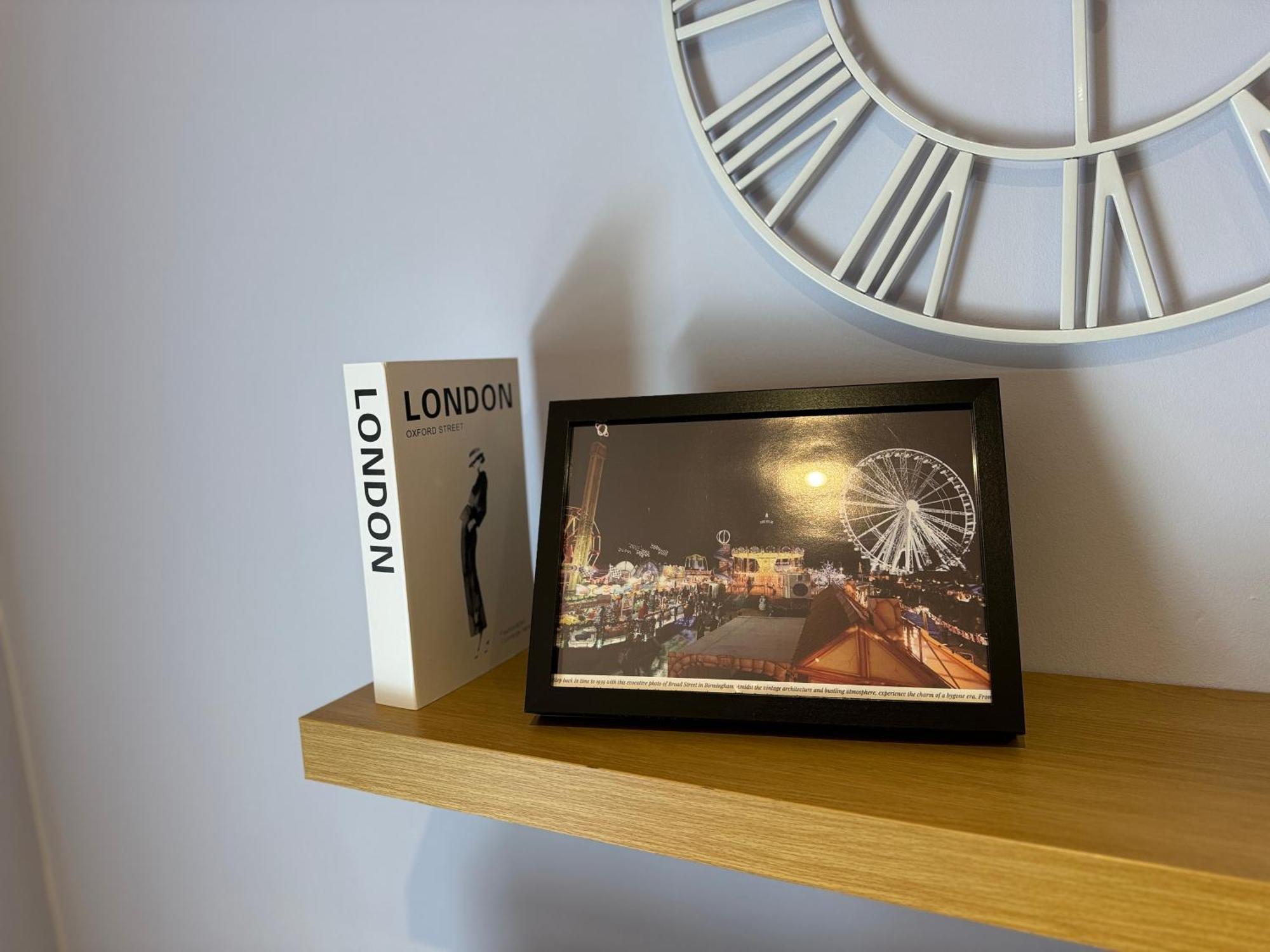 Group Bookings: Up To 30 Guests Across 5 Spacious Flats! Keyless Access Free Wifi & Parking Birmingham Exteriér fotografie
