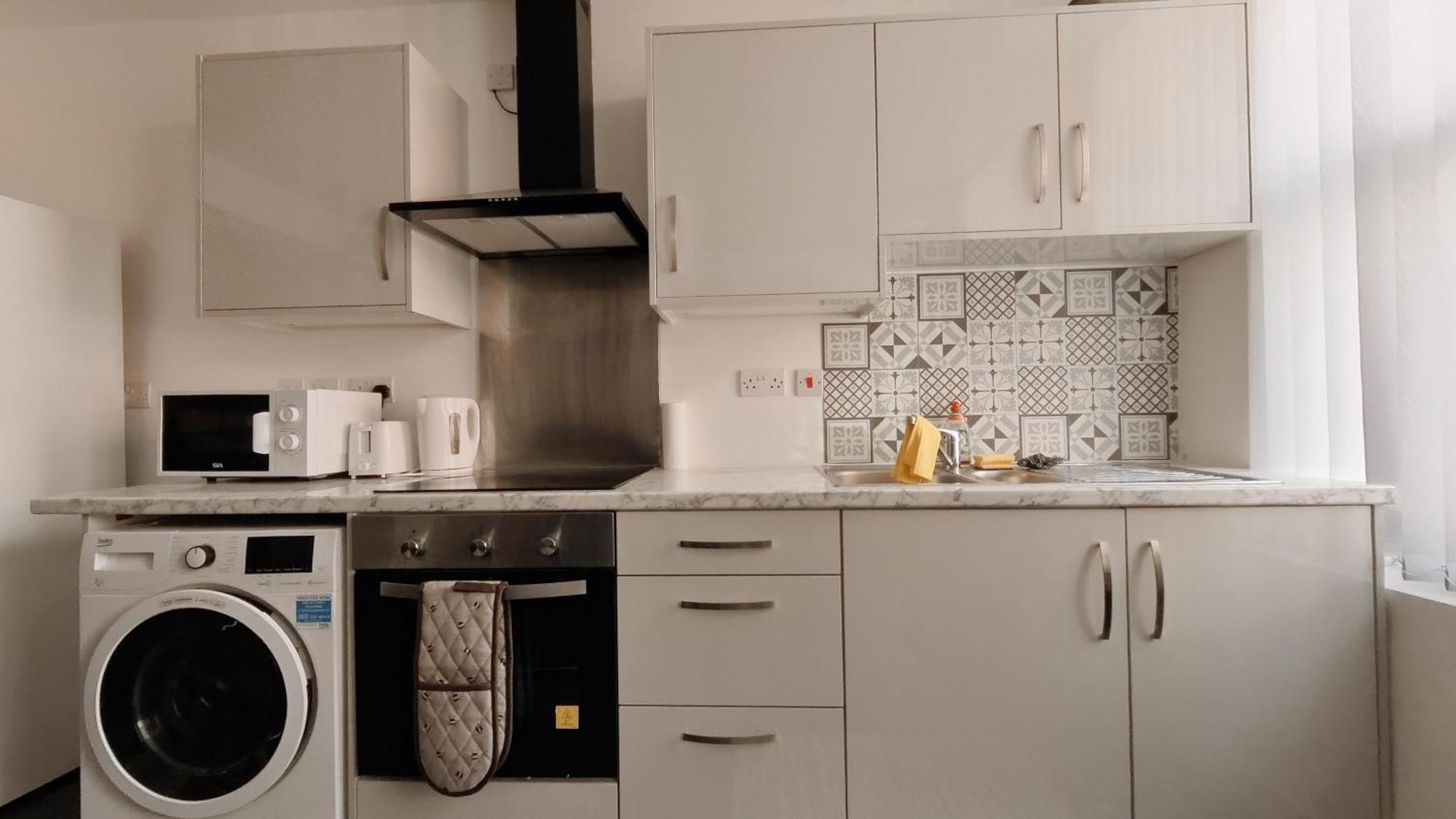 Group Bookings: Up To 30 Guests Across 5 Spacious Flats! Keyless Access Free Wifi & Parking Birmingham Exteriér fotografie