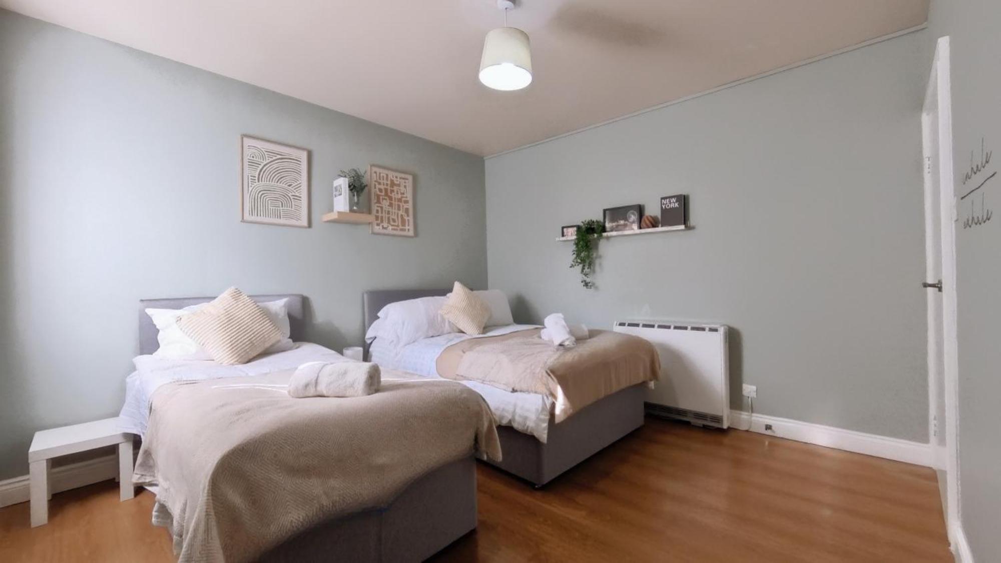 Group Bookings: Up To 30 Guests Across 5 Spacious Flats! Keyless Access Free Wifi & Parking Birmingham Exteriér fotografie